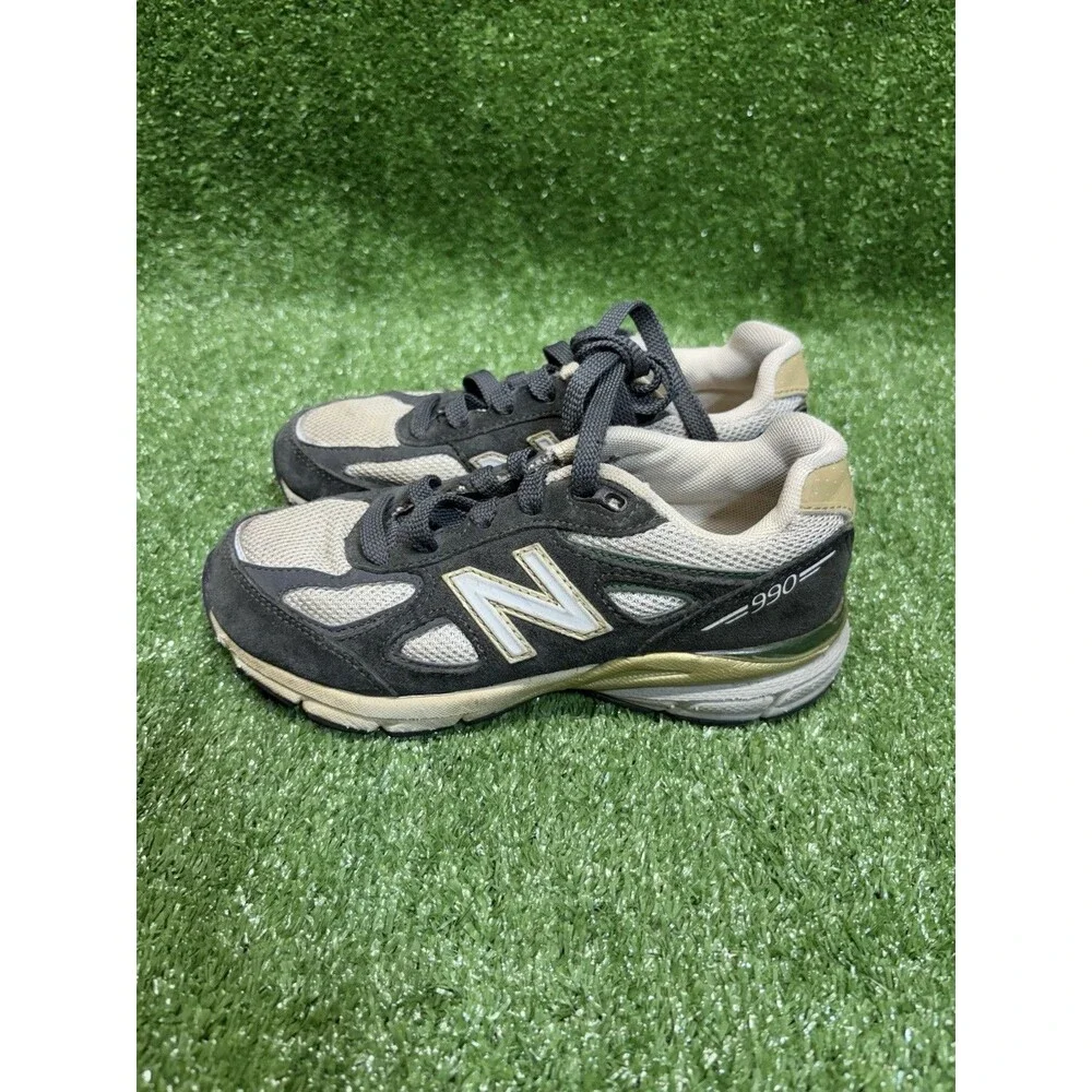 New Balance 990v3 Boys Size 2Y Green Athletic Running Walking Shoes Sneakers